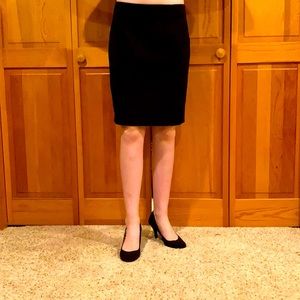 Basic black skirt